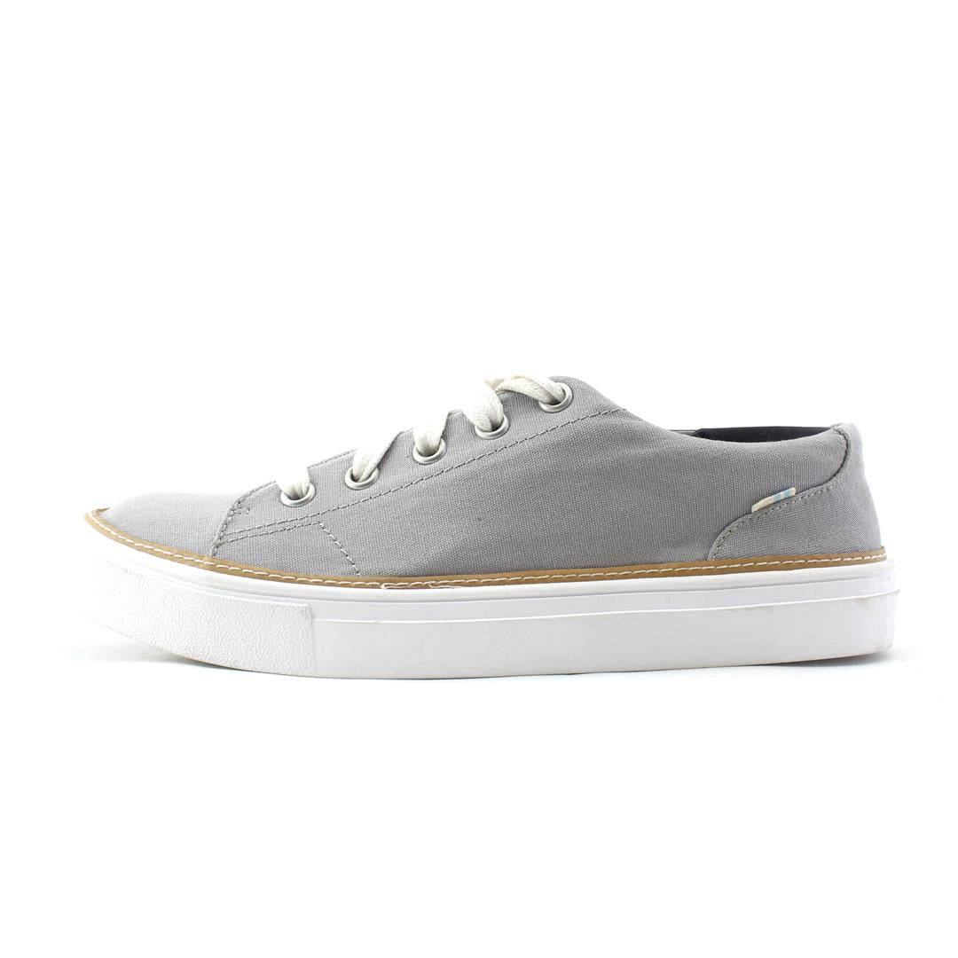 TOMS  ALEX