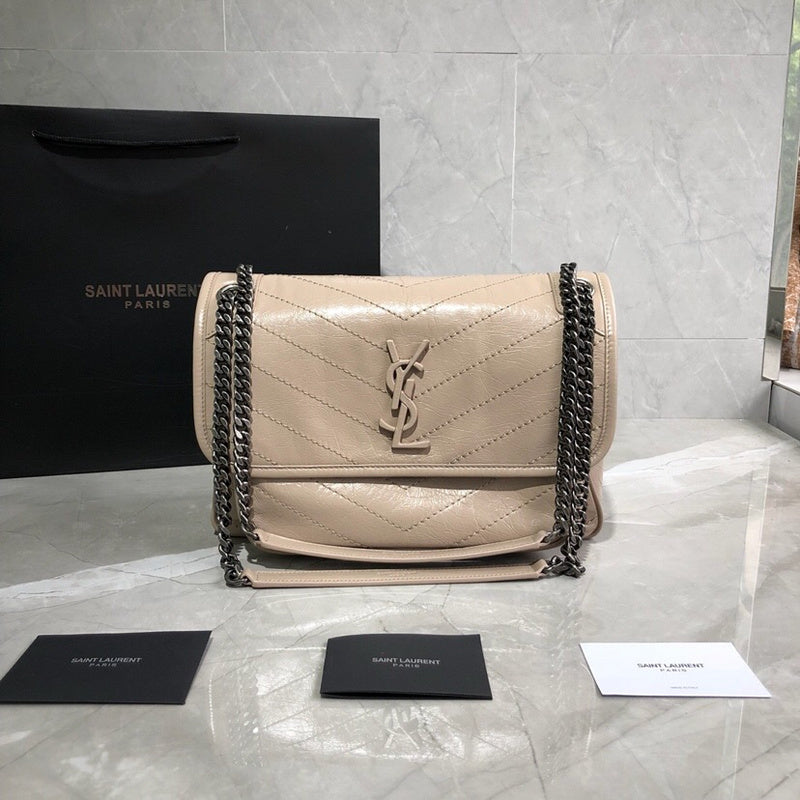 Amelia - YSL Bag - 4050