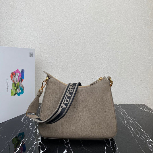 Amelia- PRDA  LUXURY BAGS - 821