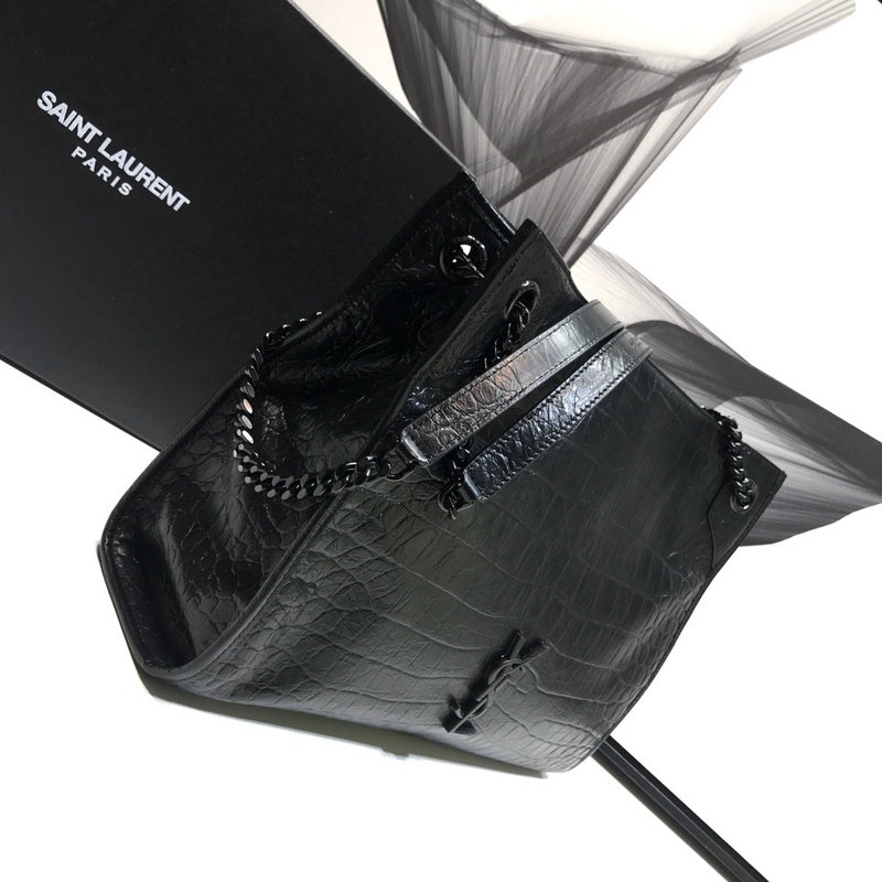 Amelia - YSL Bag - 2345
