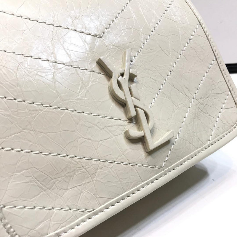 Amelia - YSL Bag - 2892