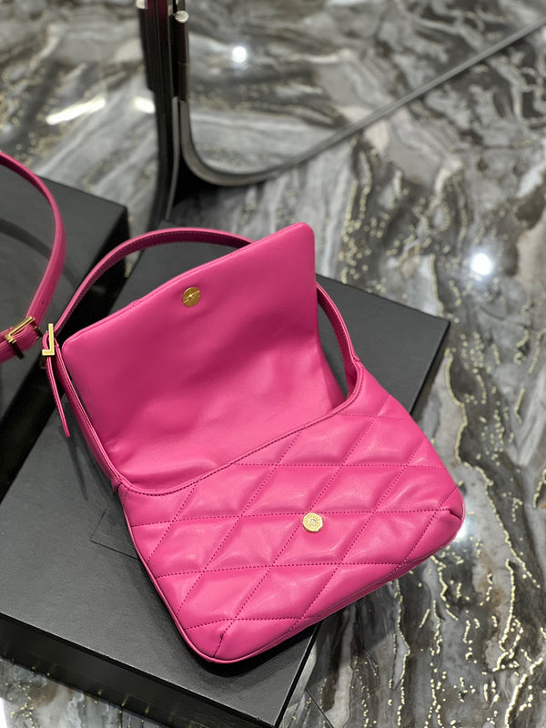Amelia - YSL Bag - 3996