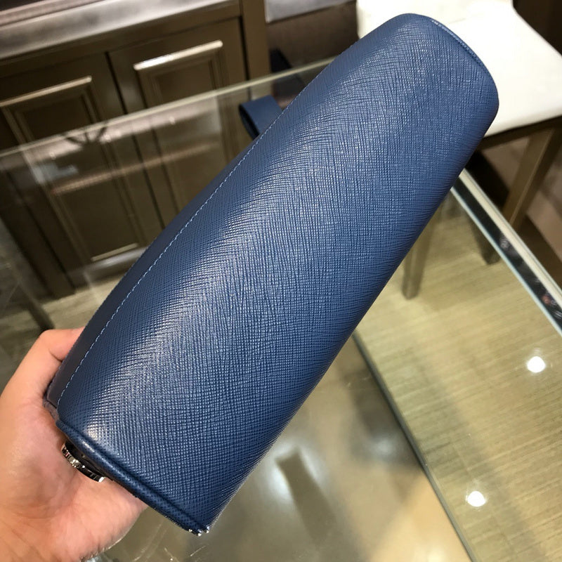Amelia - PD Wallets - 070