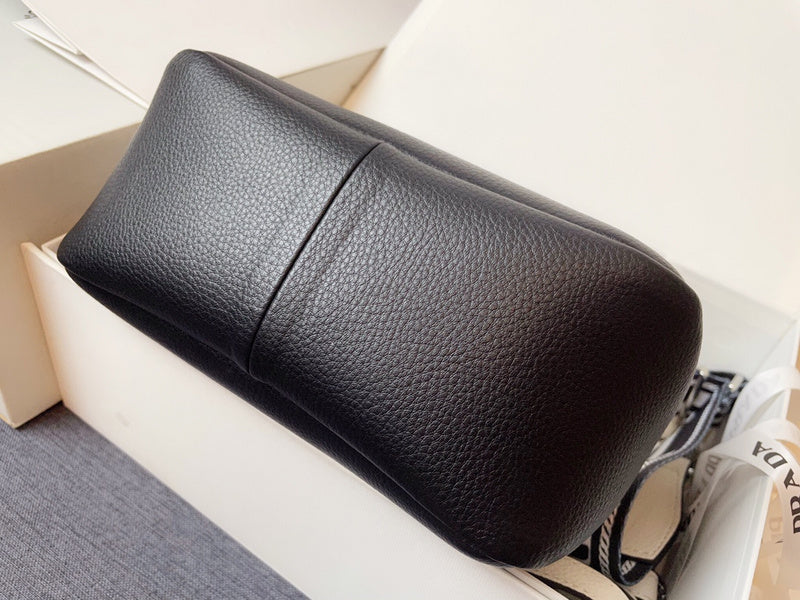 Amelia- PRDA  LUXURY BAGS - 499