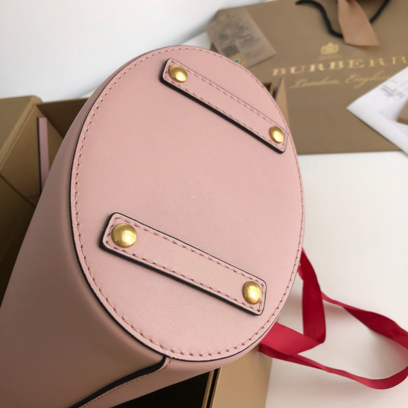 Burberry Bags - Bagsattire   340