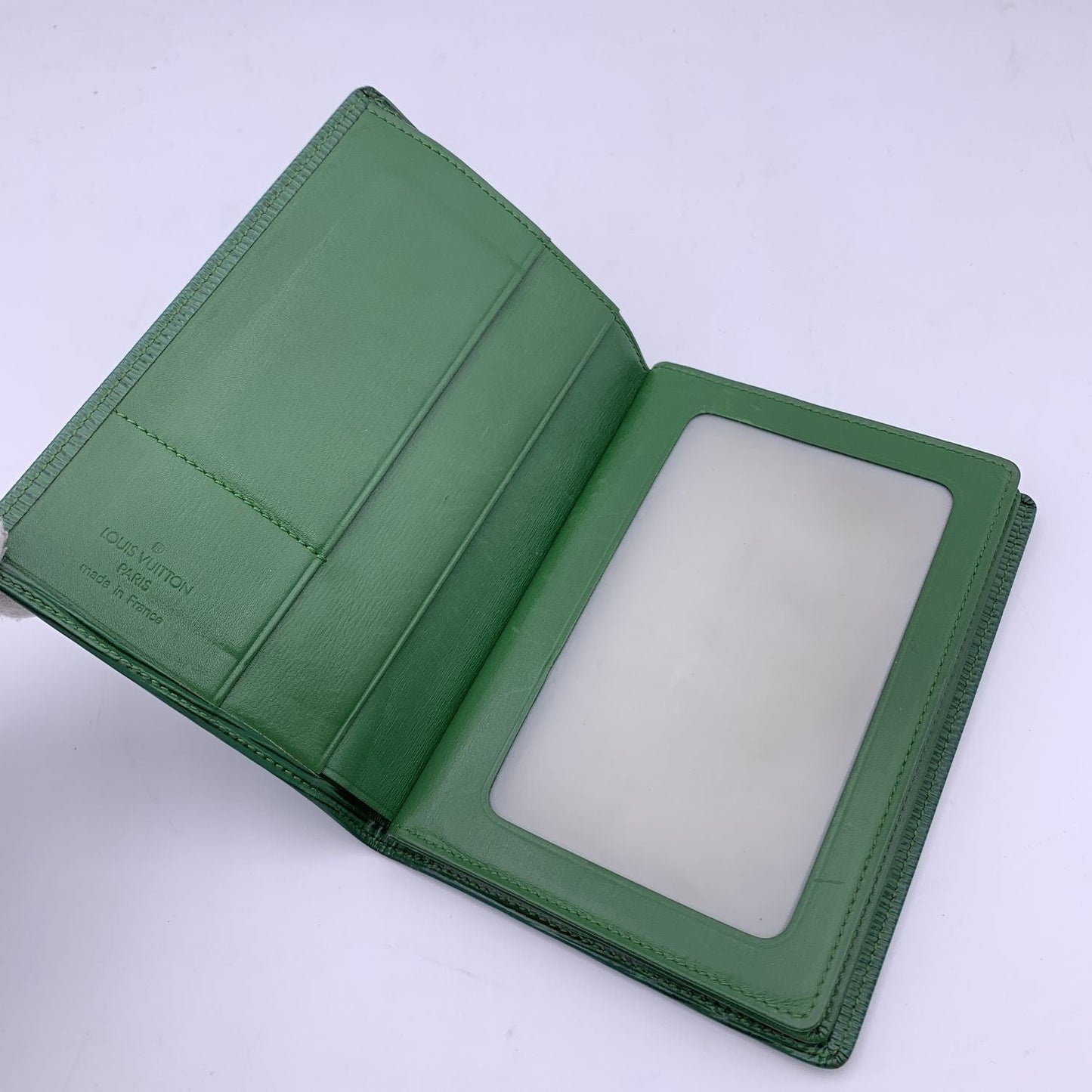 LOUIS VUITTON   Green Epi Leather Doucument Holder Wallet