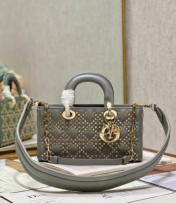 Amelia- DYOR FASHION BAGS - 1813