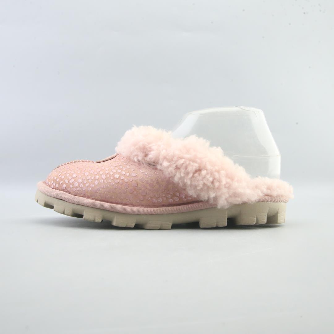 UGG  COQUETTE