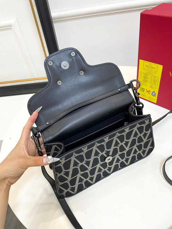 Amelia- VEL WOMEN LUXURY BAGS - 589