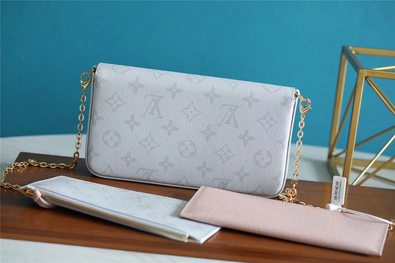 Fan Fashion Lu-Vi bags - 9013