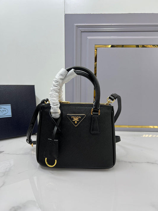 Amelia- PRDA  LUXURY BAGS - 819