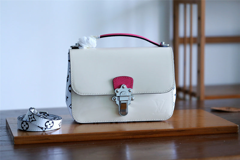 Amelia - LOV Lady Bags - 1672