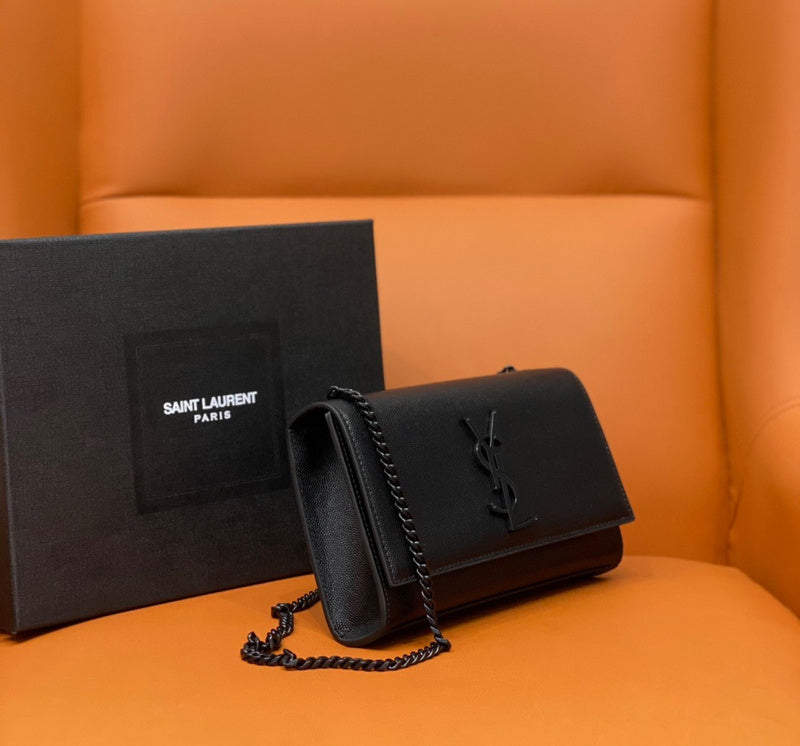Amelia - YSL Bag - 2017