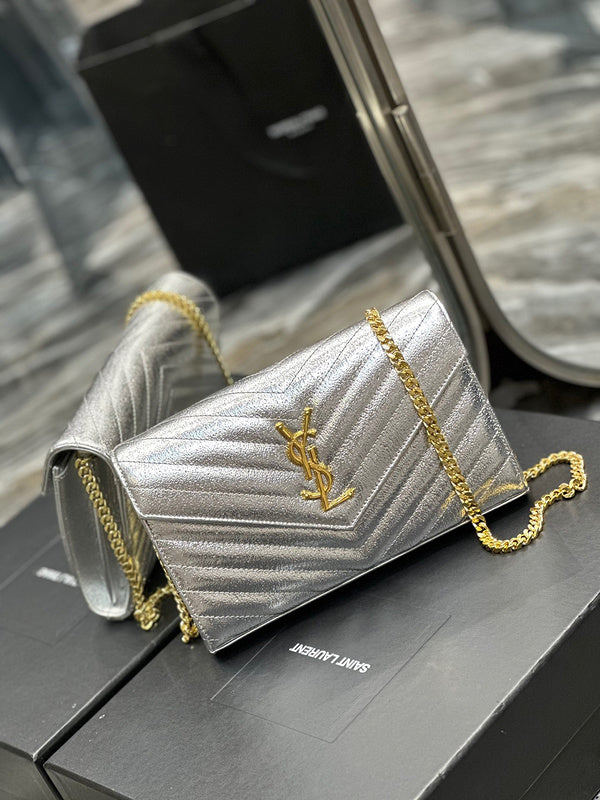 Amelia - YSL Bag - 1920