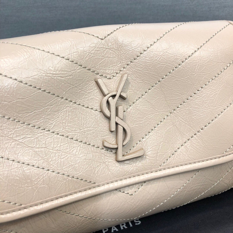Amelia - YSL Bag - 2335