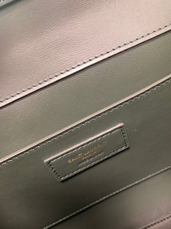 Amelia - YSL Bag - 2434
