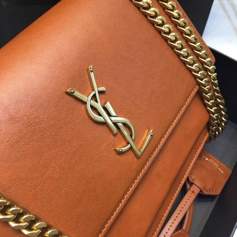 Amelia - YSL Bag - 2678