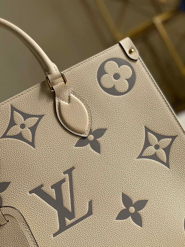 Fan Fashion Lu-Vi bags - 17692