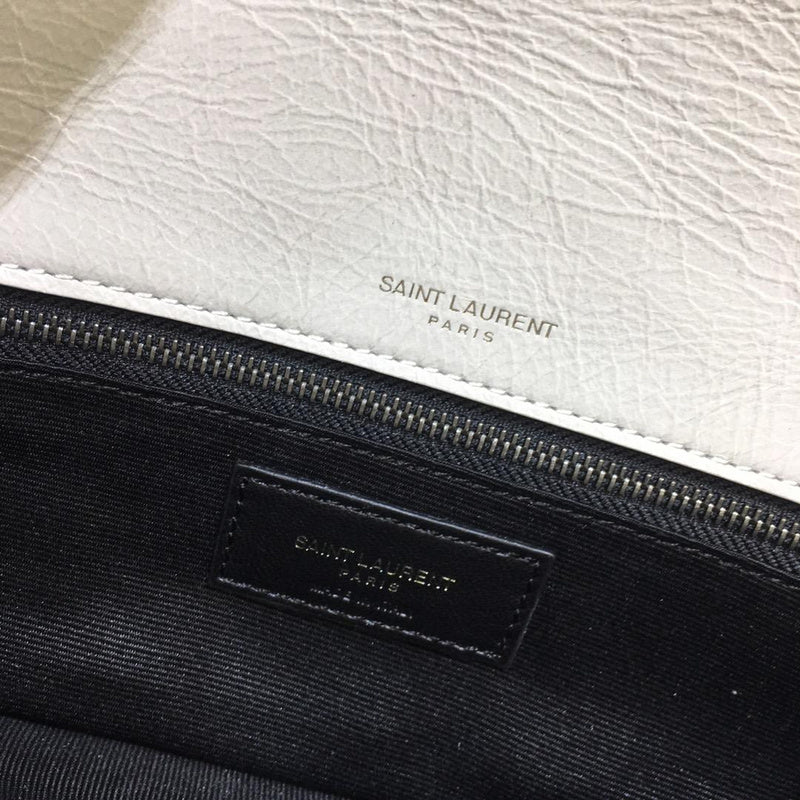 Amelia - YSL Bag - 2762