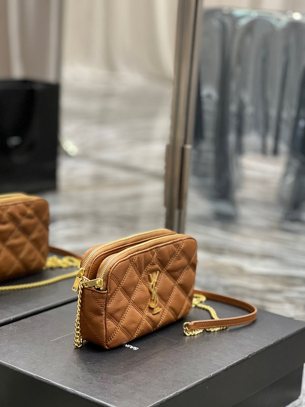 Amelia - YSL Bag - 3746