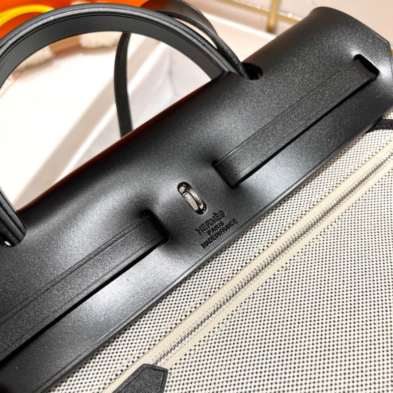 Amelia - HMS Bags - 1702