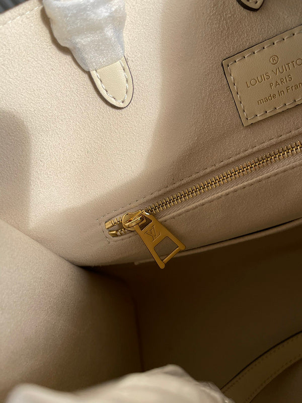 Fan Fashion Lu-Vi bags - 17692