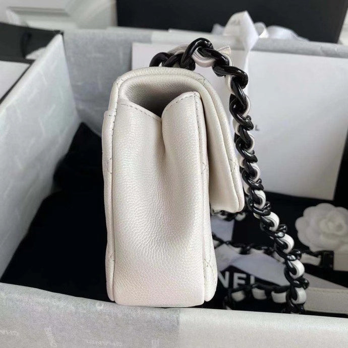 Amelia - CHL Lady Bags - 702