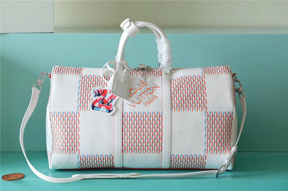 Fan Fashion Lu-Vi bags - 9428