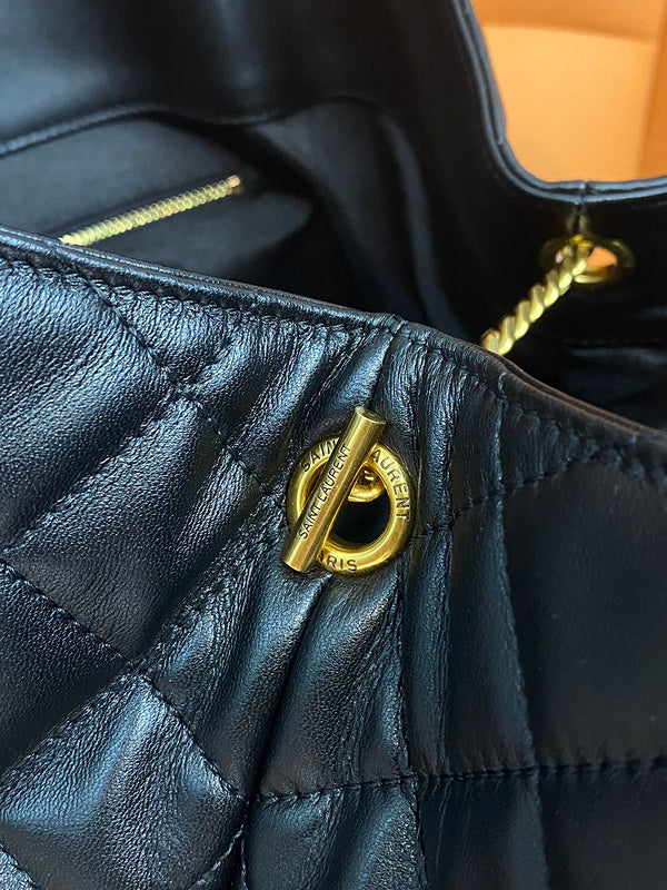 Amelia - YSL Bag - 2097