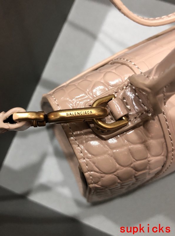 Amelia- BG Hourglass Bags - 101
