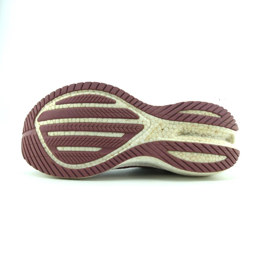 SAUCONY TRIUMPH 20