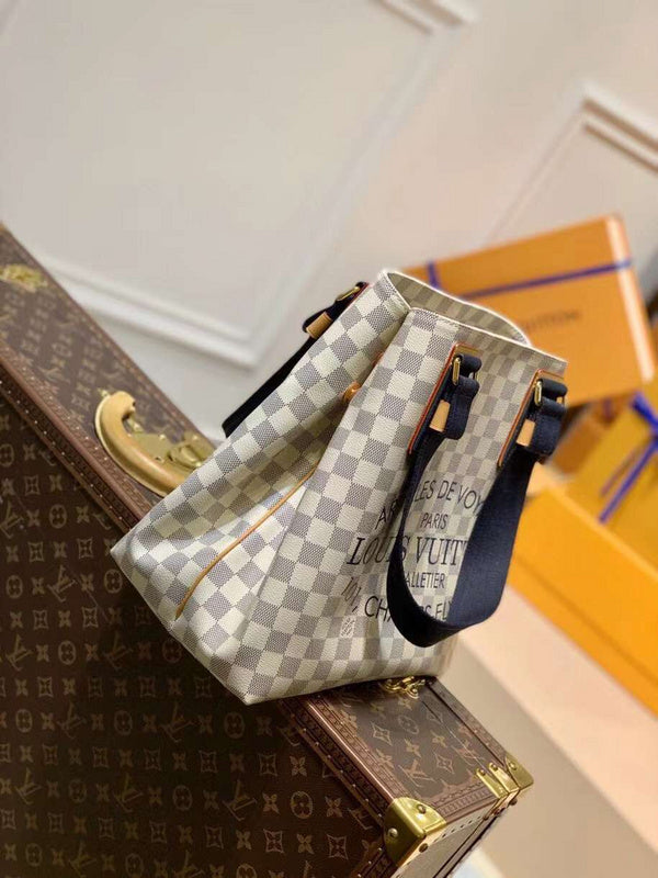 Fan Fashion Lu-Vi bags - 17274