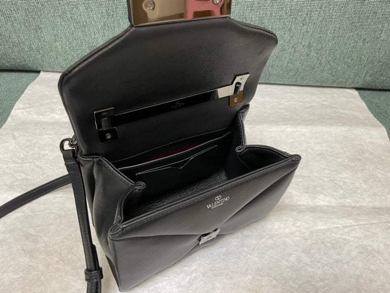 VAL LUXURY BAGS - FOR FASHION LOVERS  AFFORDABLE LUXURY BAGS- 646