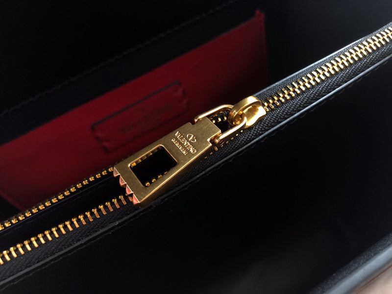 Amelia's Bag Gallery - VEL Bags - 1018
