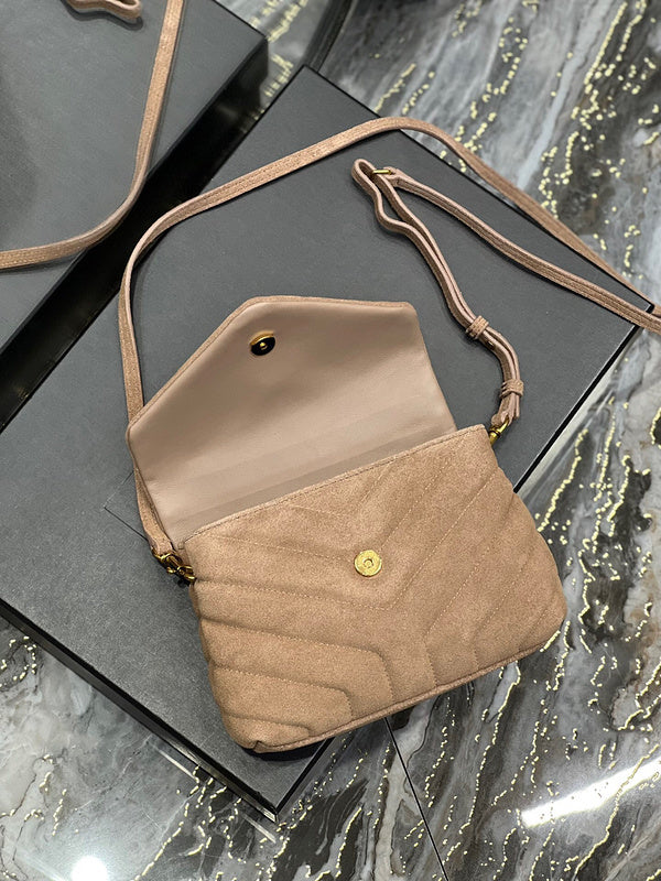 Amelia - YSL Bag - 3605