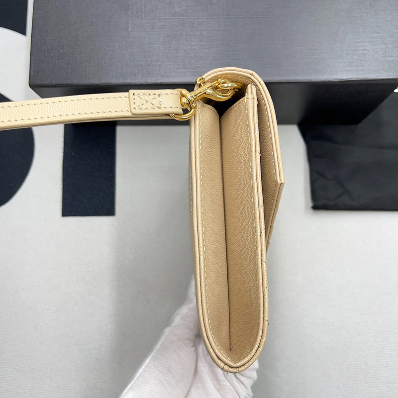 Amelia - YSL Bag - 2360