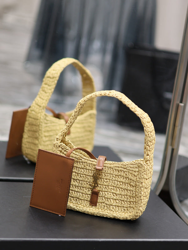 Amelia - YSL Bag - 1829