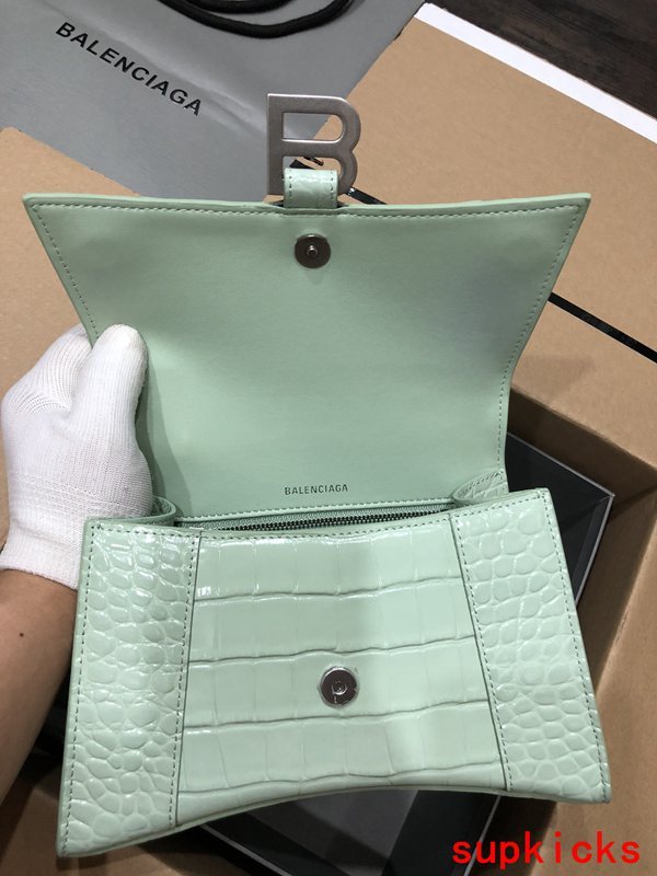 Amelia- BG Hourglass Bags - 108