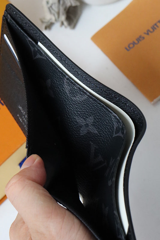 Fan Fashion Lu-Vi bags - 17528