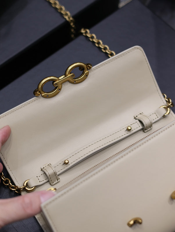 Amelia - YSL Bag - 2507