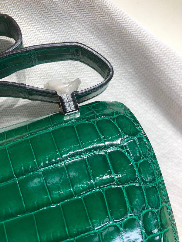 Amelia - HMS Bags - 1618