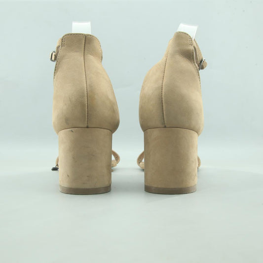 STEVE MADDEN .