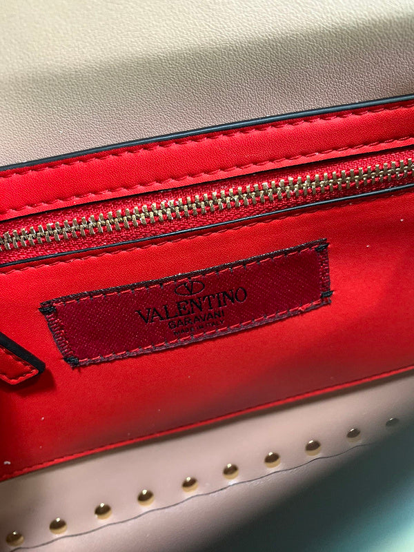 Amelia's Bag Gallery - VEL Bags - 479
