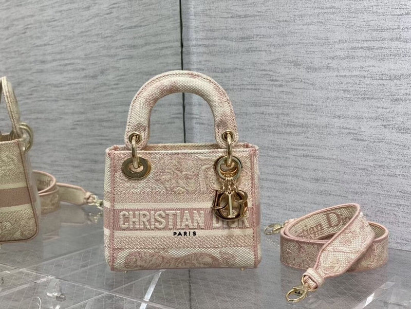 Amelia- DYOR FASHION BAGS - 2204