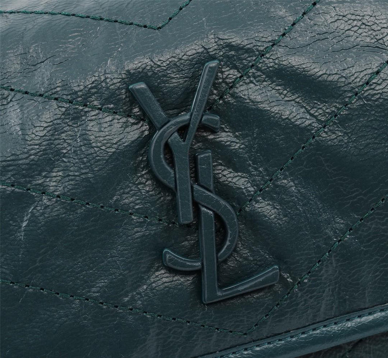 Amelia - YSL Bag - 2640