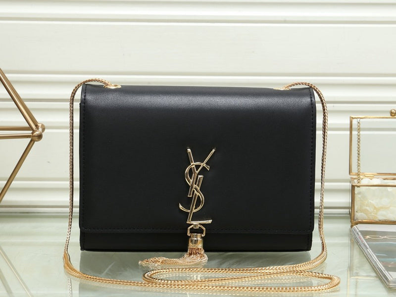 Amelia - YSL Bag - 3555
