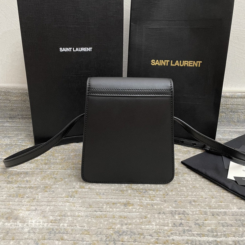 Amelia - YSL Bag - 3808