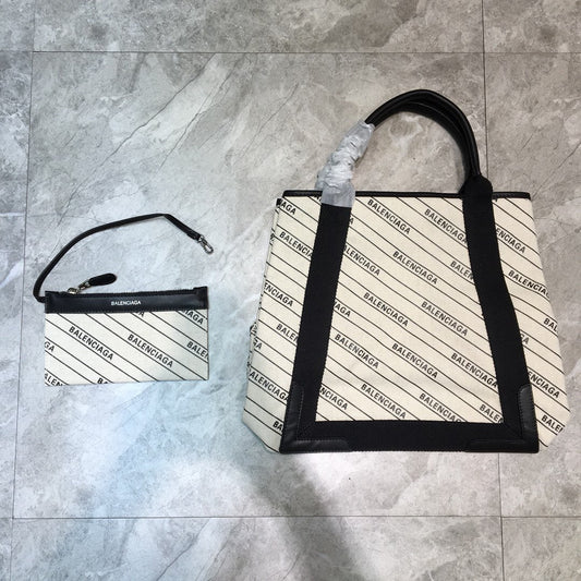 BLN-Ciaga Navy Medium Cabas Tote Bag In White, For Women,  Bags 14.1in/36cm