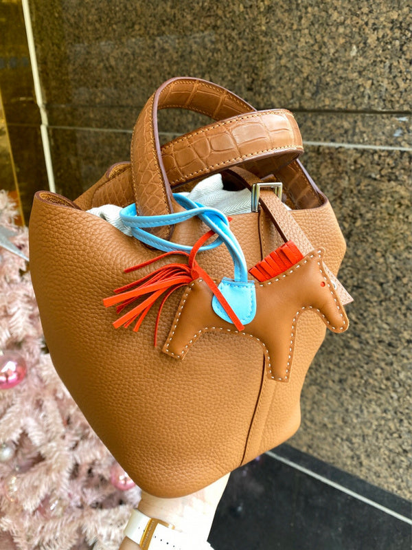 Amelia - HMS Bags - 1766