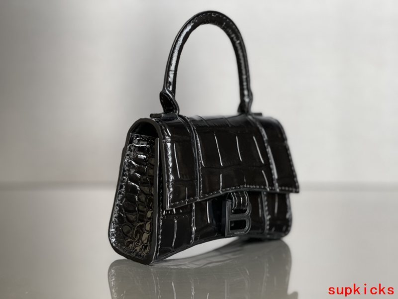 Amelia- BG Hourglass Bags - 019